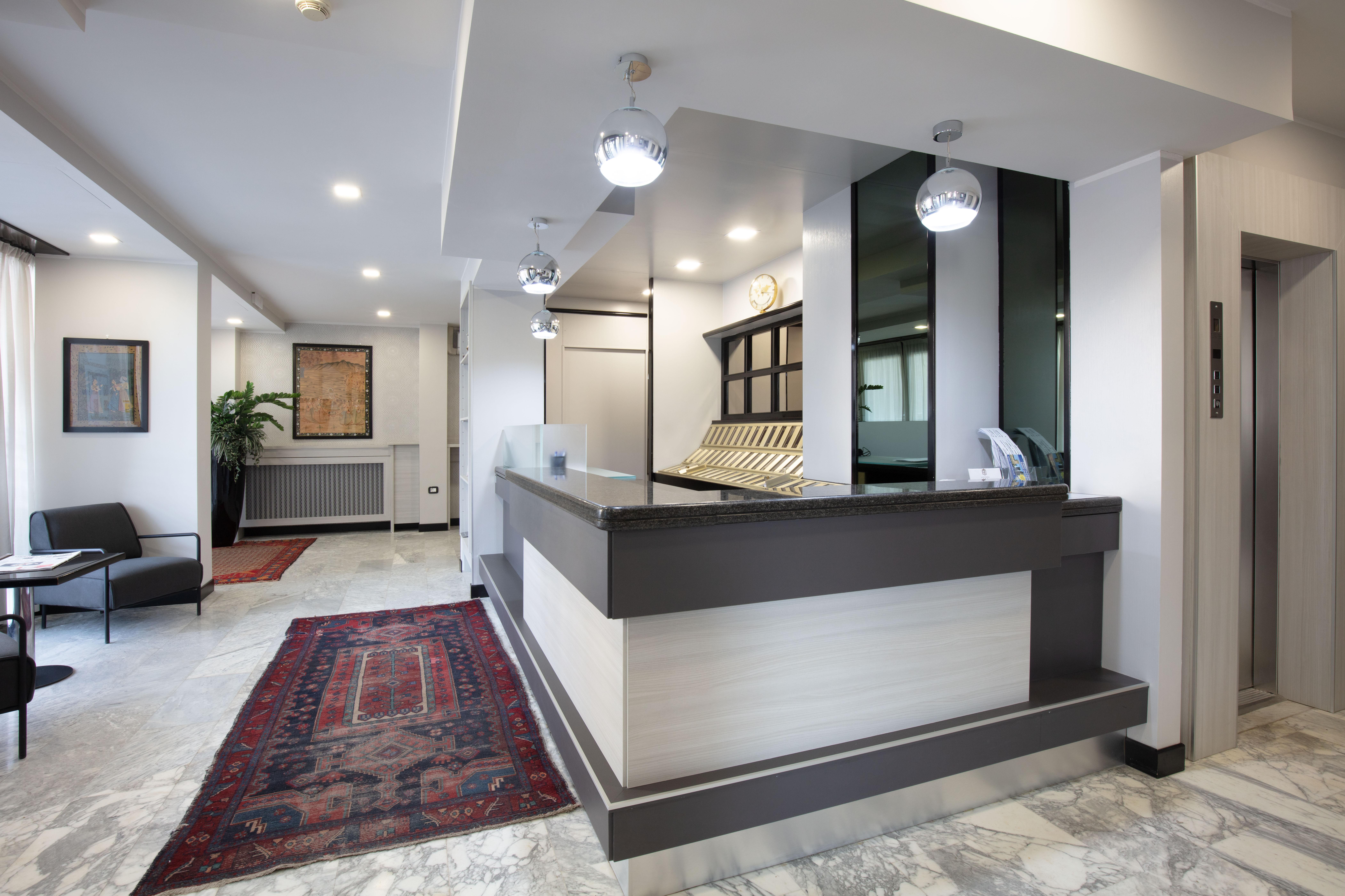 Hotel Esperia Rho Kültér fotó