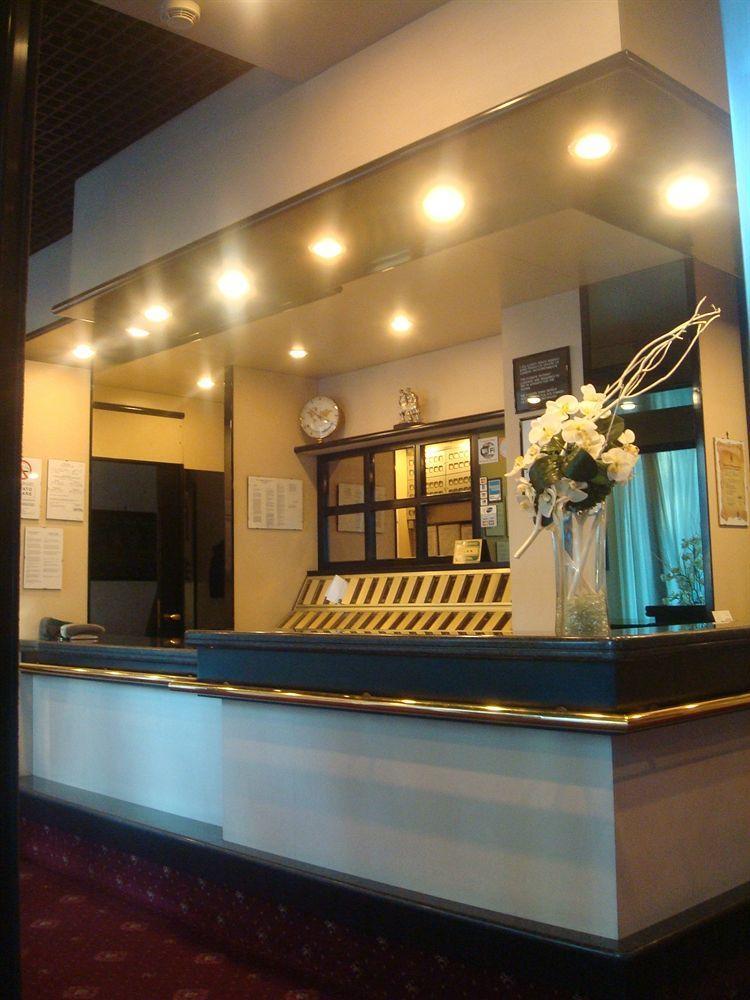 Hotel Esperia Rho Kültér fotó